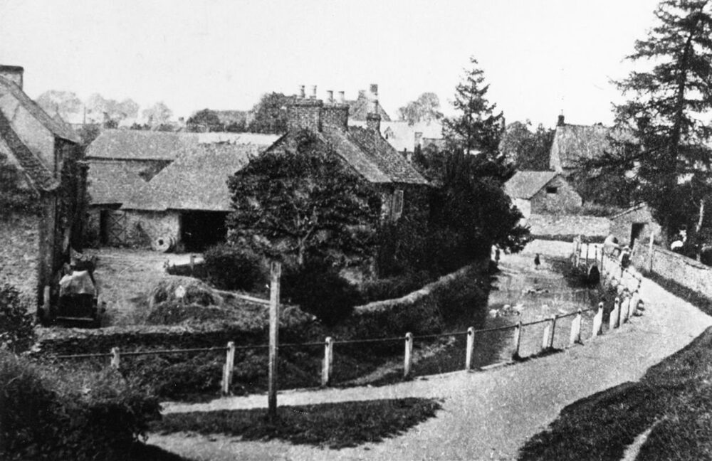 The Mill and stream at Middle Barton, early 20th century